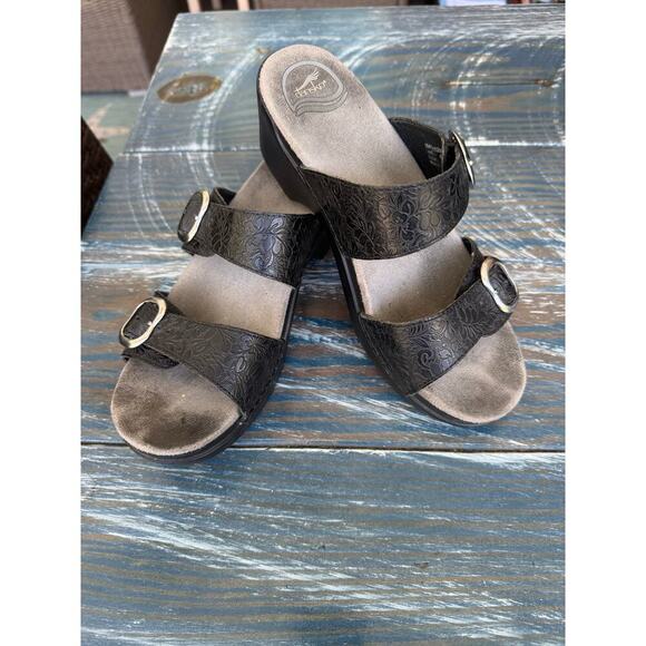 DANSKO Sophie Sandals, size 39, Black Leather Straps with Silver Buckles - Picture 6 of 10